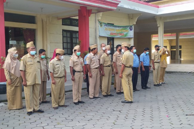 Pelaksanaan SE Nomor 8 Tahun 2022 Tentang Himbauan Pelaksanaan Apel Pagi di Lingkungan Pemerintahan Kabupaten Klaten di Kecamatan Karangnongko