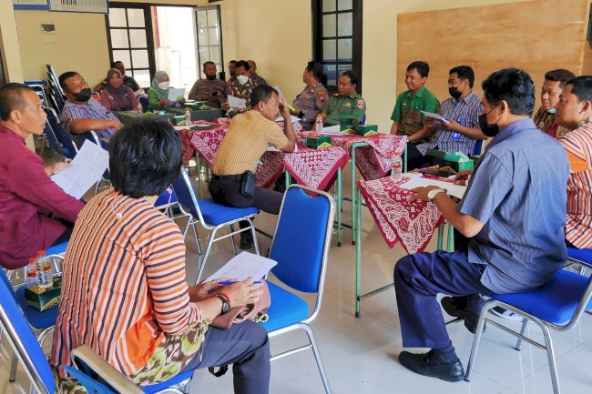 Rapat Panitia Peringatan HUT RI Ke 77  Kecamatan Karangnongko
