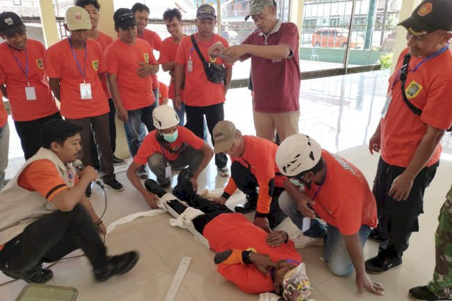 Hari Kedua Pelatihan Destana Fokus pada Pembentukan Tim Relawan dan Simulasi Penanggulangan Bencana