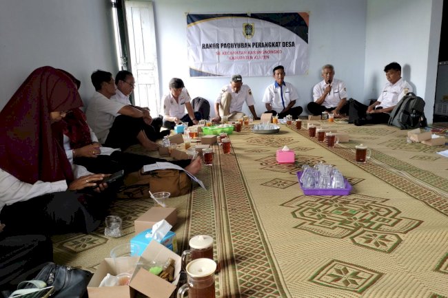 Rakor Paguyuban Perangkat Desa Kecamatan Karangnongko Bahas Progres Administrasi dan Permasalahan Desa