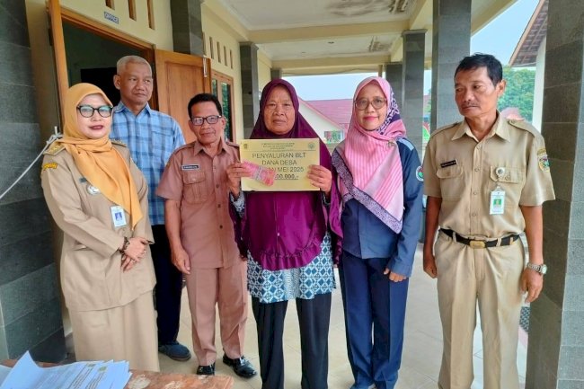 Pemerintah Kecamatan Karangnongko Lakukan Koordinasi Rencana Kegiatan Sambung Roso dan Monitoring Penyaluran BLT DD di Desa Blimbing