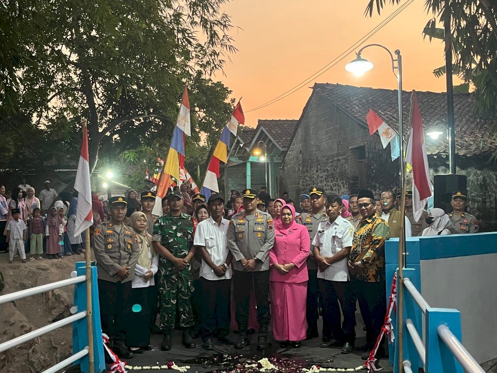 Peresmian Jembatan Presisi Merah Putih di Desa Gumul